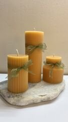 Geometrik Silindir Dekoratif Mum – El Yapımı, Modern ve Minimal Tasarım