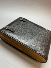 Canan – Doğal Ahşap Kapaklı Hakiki Deri Yürüyüş Çantası