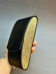 Hatam El Yapımı Gözlük Kılıfı – Geleneksel İran Hatem Sanatı ve Zarif Deri Tasarım